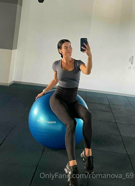 romanova 69 nude pornstar photos