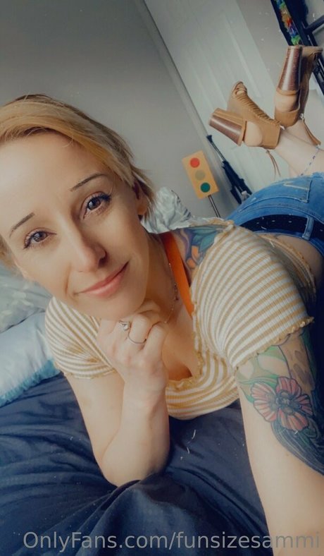 funsizesammi free model archive