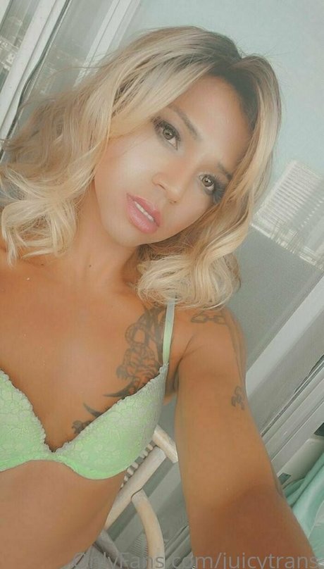 juicytrans erotic actress galleries