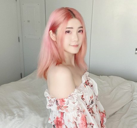 lily275 high quality pornstar photos