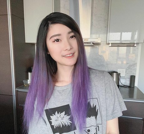 lily275 pornographic model gallery