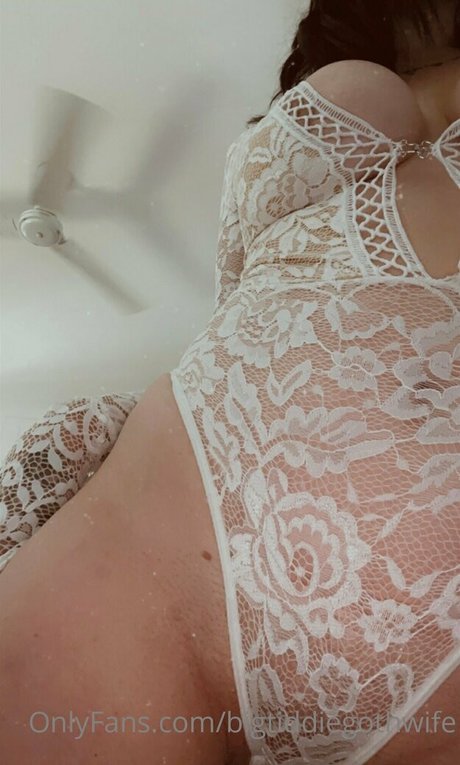 bigtiddiegothwife xxx model gallery