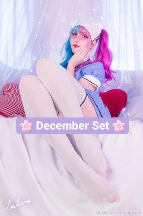 loukamii xxx model pics