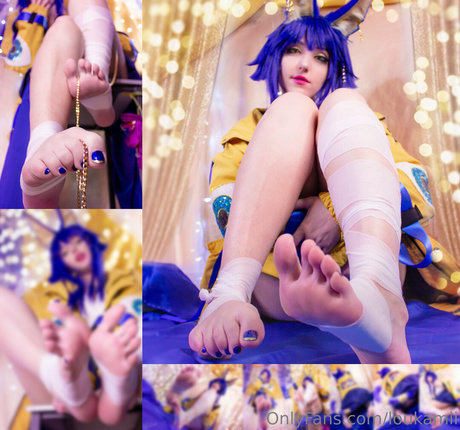 loukamii erotic model pics