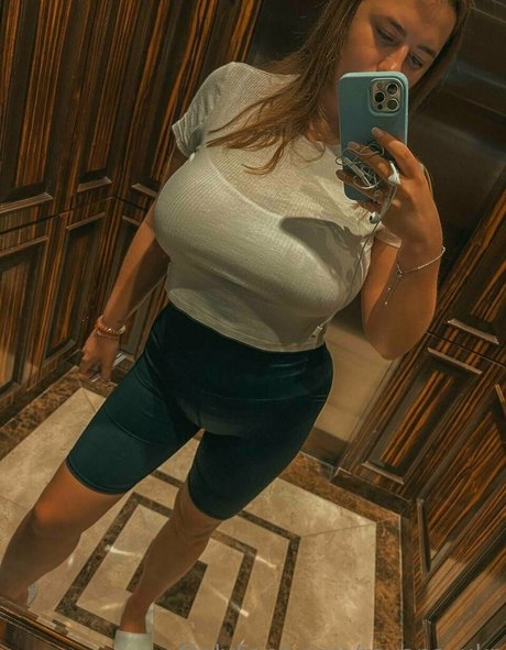 rayana ukr star exclusive picture