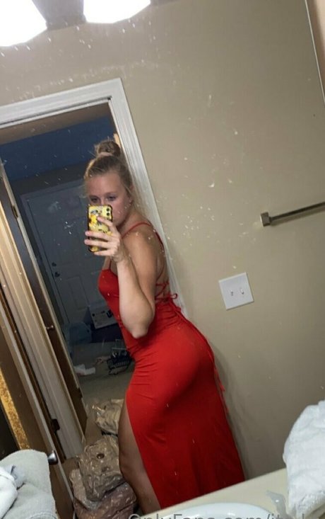 its kt hot pornstar image