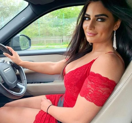 Elieselouise xxx actress galleries