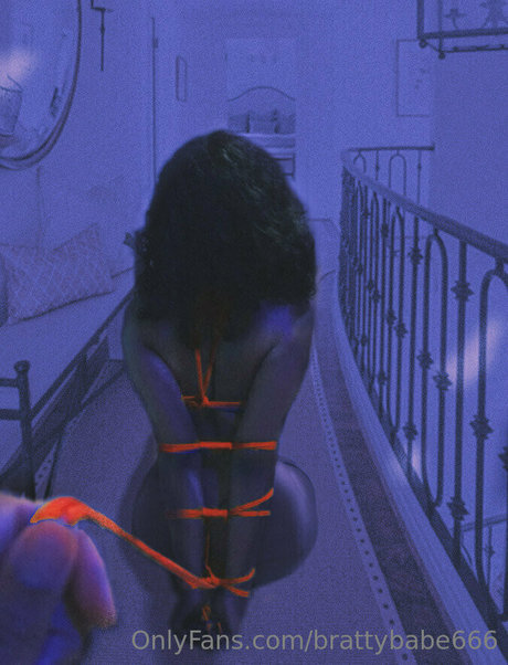 brattybabe666 sexy pornstar photo