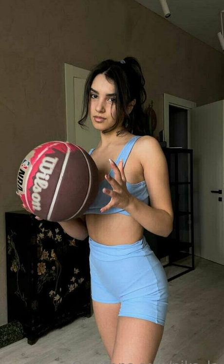 nika la sex model photos