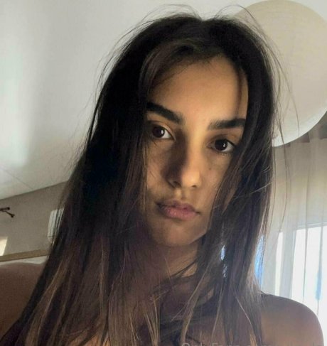 nika la sexy actress galleries