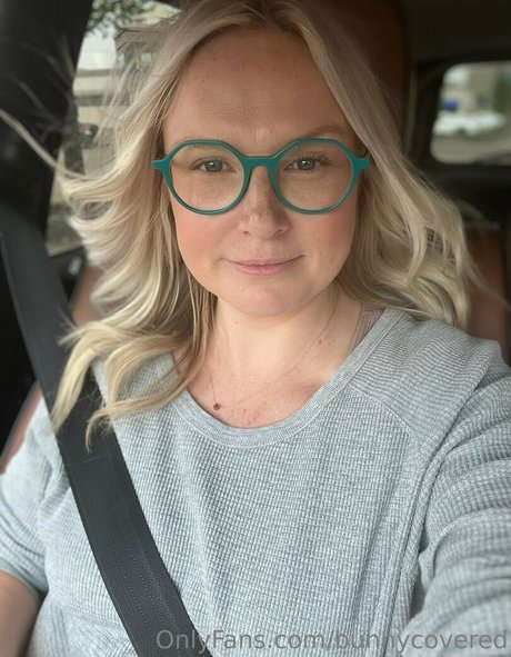 bunnycovered star hot images