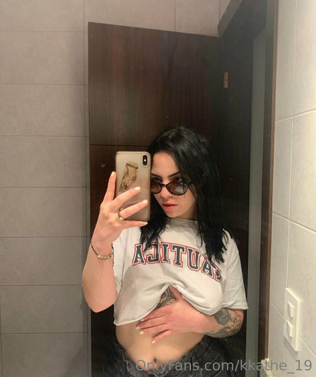 kathelove21 adult model img