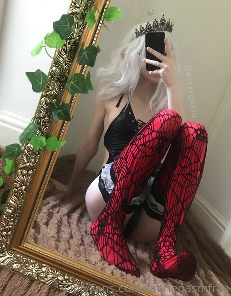 faeriegasmfree nudes model image