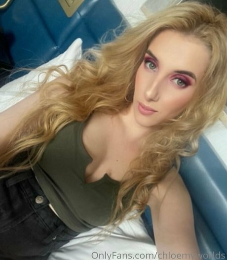 anniechloesworld pornstar art gallery
