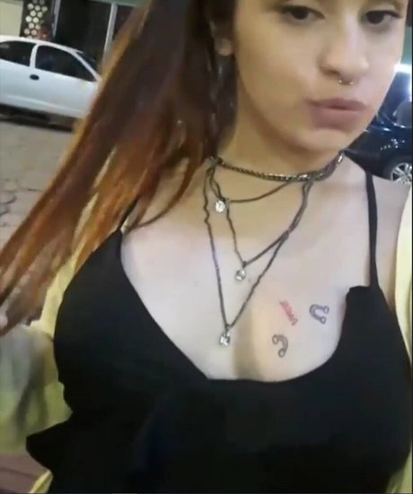 Bruna Junckes star erotic image