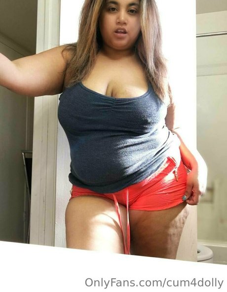 cum4dolly star hot pics