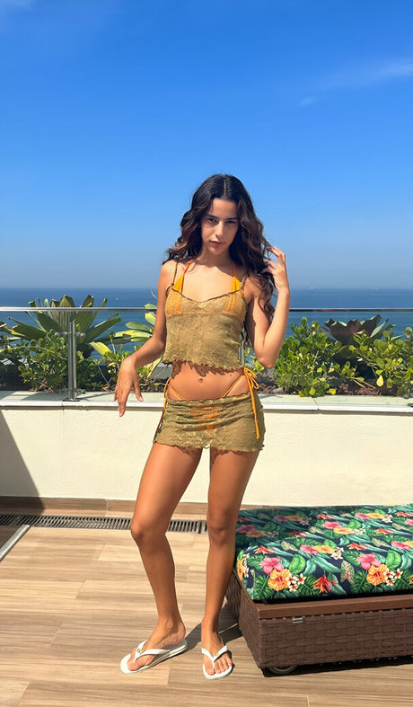 Marina Sena star pretty pics