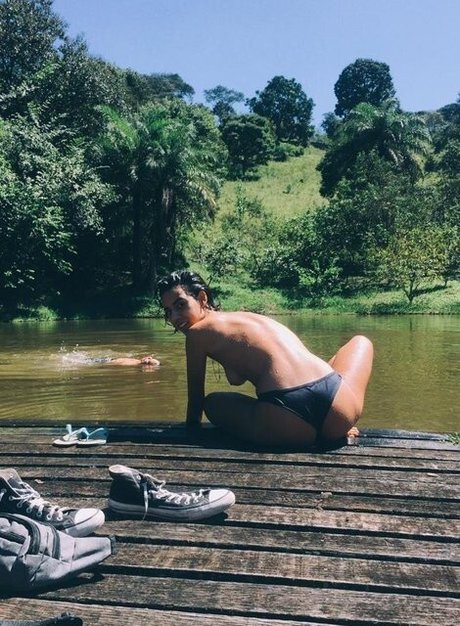 Marina Sena model adult archive