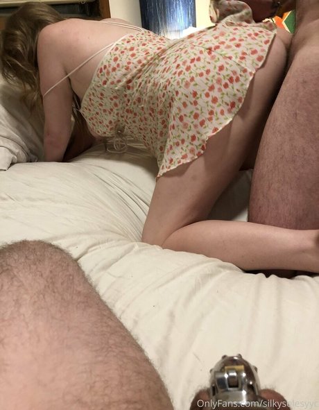 silkysolesyyc star exclusive images