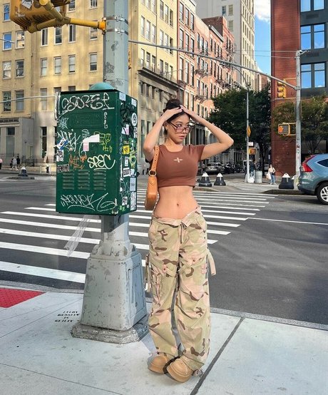 Pepperanyi star xxx galleries