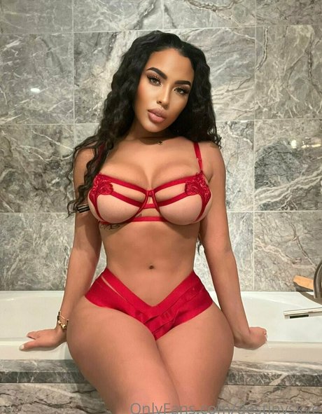 destinyskye erotic pornstar img