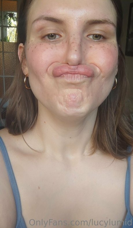 lucylumid nude pornstar pictures