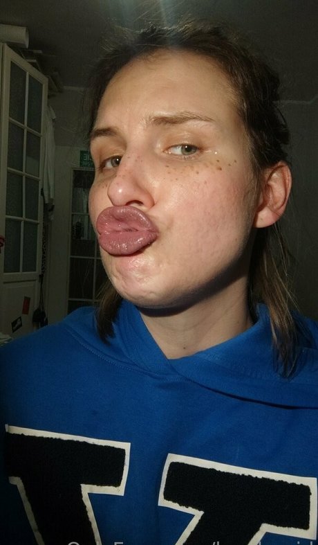 lucylumid exclusive pornstar pics