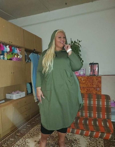 barbiessbbw star nude gallery