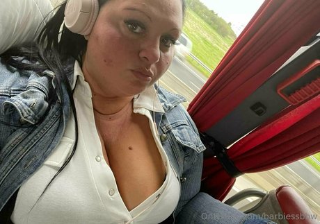 barbiessbbw erotic model pics