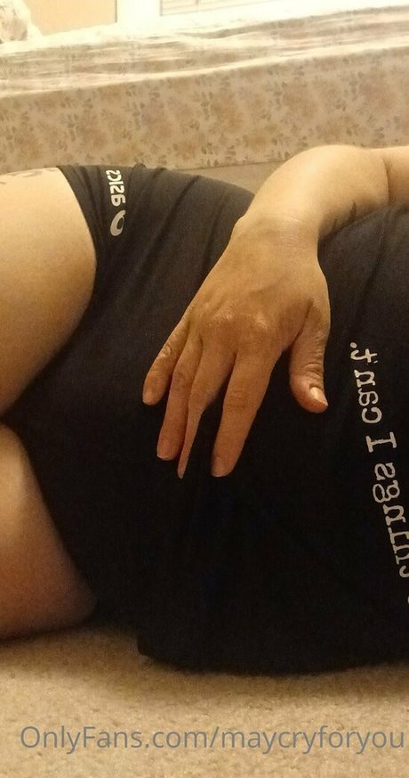 maycryforyou model beautiful pic