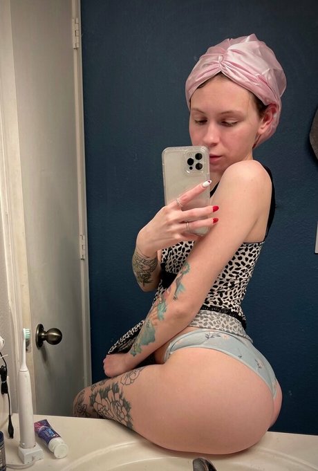 jaymee pineapple actress images