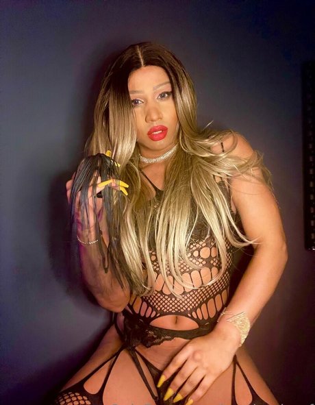 kambuchaof exclusive model photo