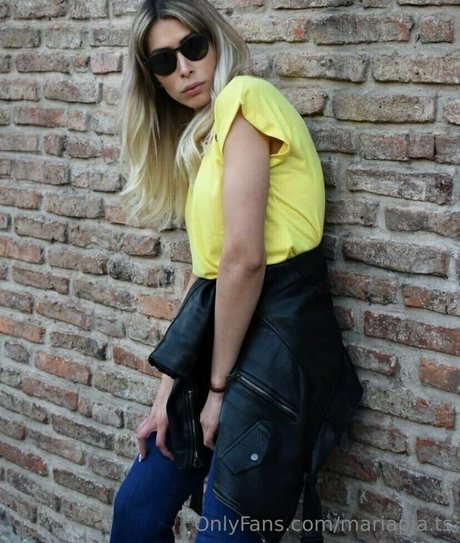 mariapia ts art model picture