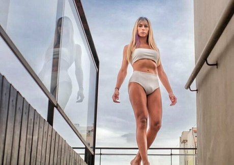 mariapia ts pornstar free pics