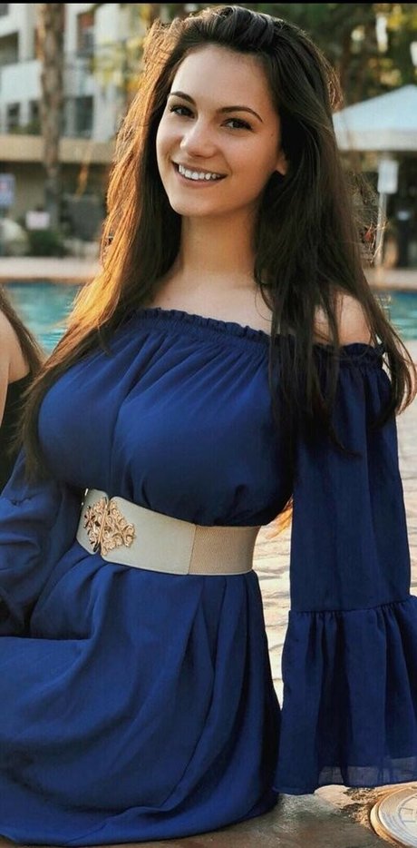 AlexiaRaye hot star img