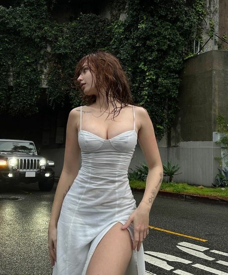 Renatarii pornstar naked photo