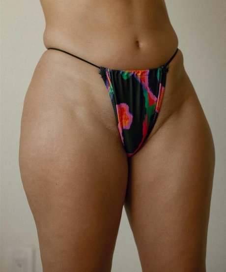 k lockss hot actress gallery