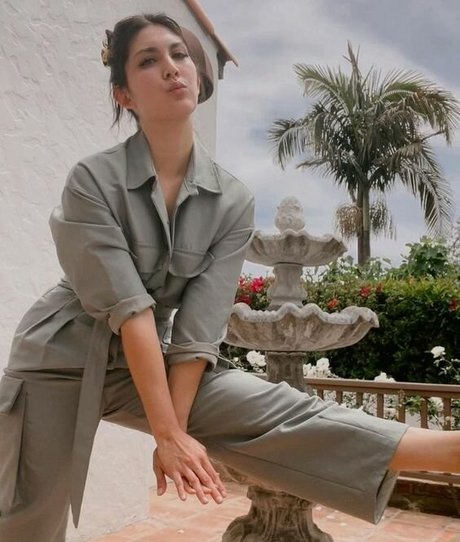 sydsogood naked model galleries