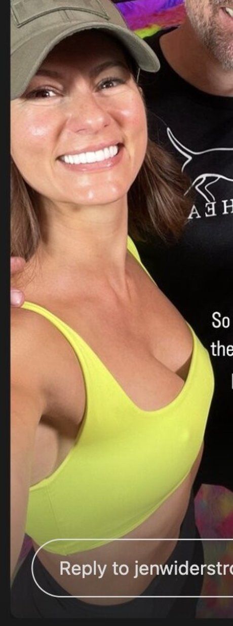 Jen Widerstrom free star photos