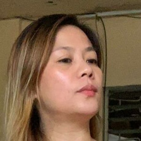 Snowyfeet19 sexy actress image