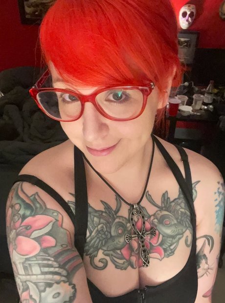 PushingUpRoses nudes model pic