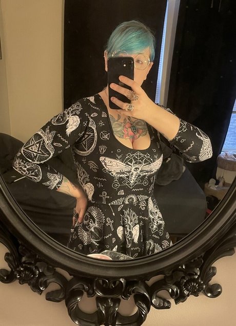 PushingUpRoses model best galleries