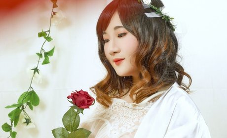 Ai Melody27 hot star pic