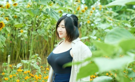 Ai Melody27 model sexy photos
