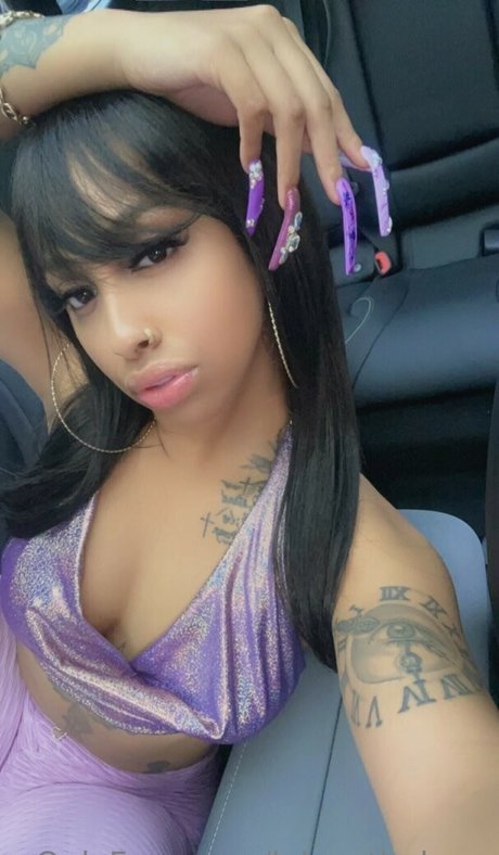 Lalovetheboss model porn pictures