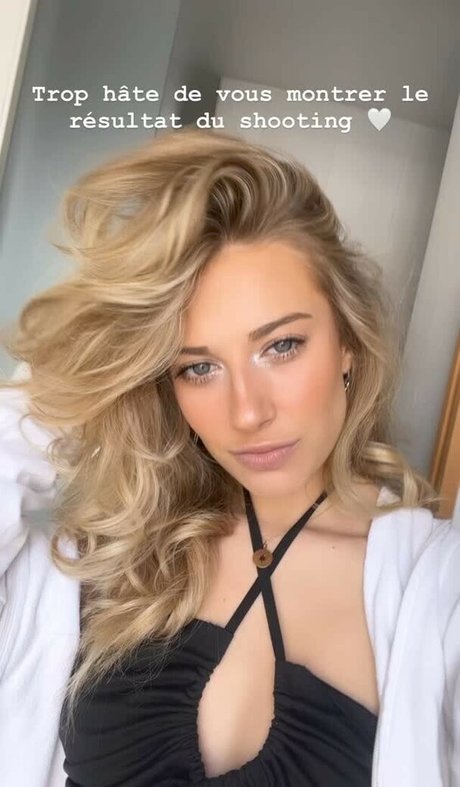 AlaiaJeanneau porn actress galleries