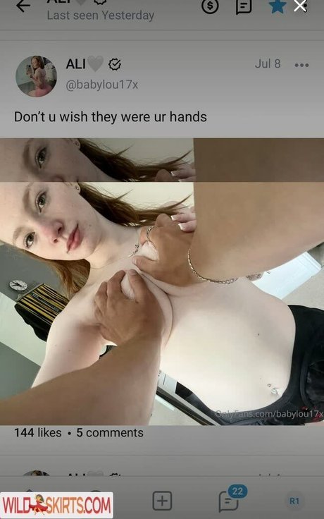babylou17x nude star photo