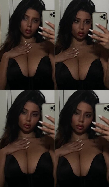 blonde big tits onlyfans hot nude pics