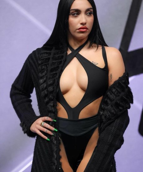 Lourdes Leon best star pics