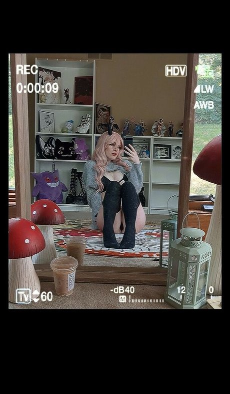 Carbunny model hot img